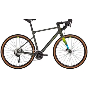 A Bicicleta Bergamont Grandurance 6 tem Quadro em Alumínio, Forqueta BGM Allroad Alumínio, Shimano GRX 2X10VL e Travões Shimano GRX hidráulicos.