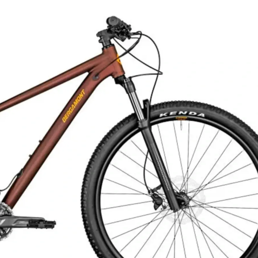 A Bicicleta Bergamont Revox 7 CU tem tem Quadro em Alumínio, Suspensão RockShox Judy Silver TK, Shimano Cues 2x11VL e Travões Shimano hidráulicos BR-MT200.