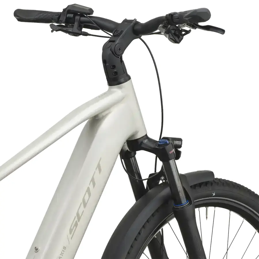 SCOTT AXIS 10: SUV elétrica para ir mais longe em passeios, deslocações e caminhos variados, com autonomia e conforto. Sensação fluida, simples e envolvente.
