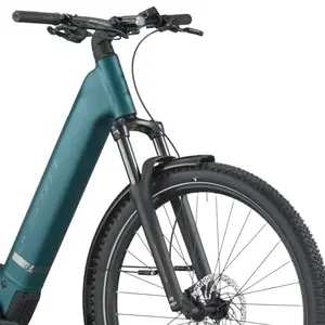 A Bicicleta Elétrica SCOTT Axis 30 Wave está equipada com Quadro Wave Axis Alloy, Motor Bosch Performance e Transmissão Shimano CUES 10 VL.