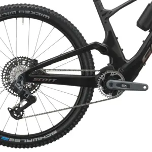 BICICLETA ELÉTRICA SCOTT LUMEN 900 SCOTT LUMEN 900: e-MTB leve para prolongar a volta sem perder sensação de bicicleta, assistência natural e fruição. Sensação fluida, simples e envolvente.