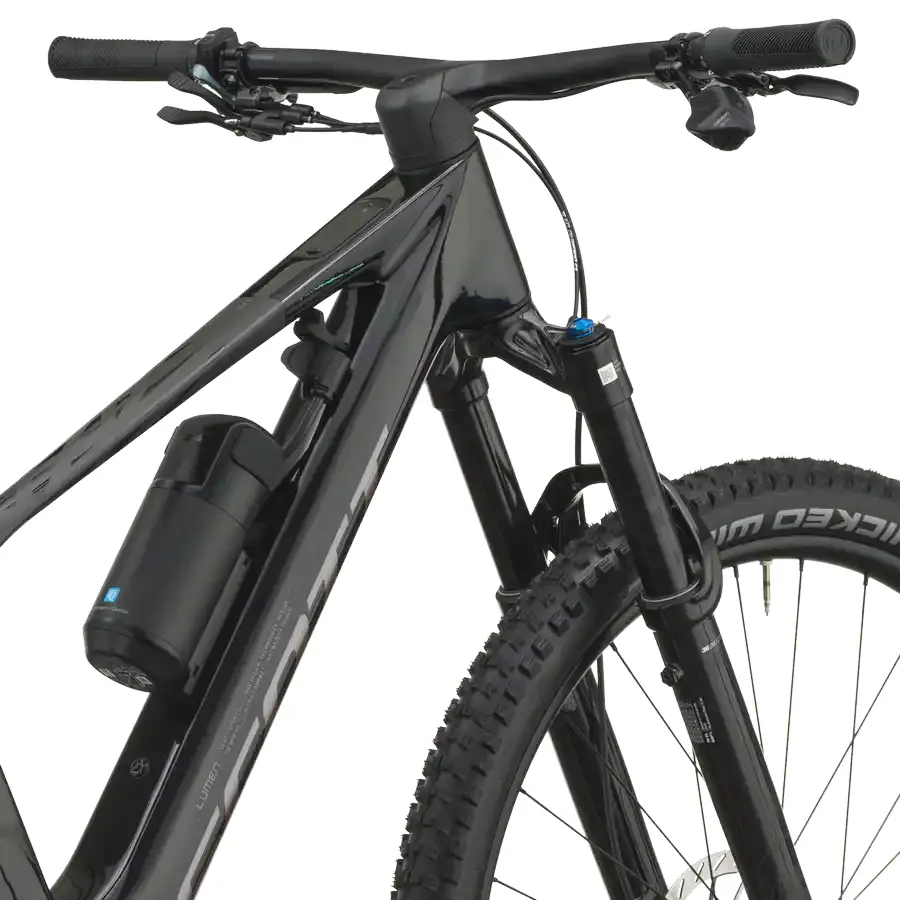 BICICLETA ELÉTRICA SCOTT LUMEN 900 SCOTT LUMEN 900: e-MTB leve para prolongar a volta sem perder sensação de bicicleta, assistência natural e fruição. Sensação fluida, simples e envolvente.