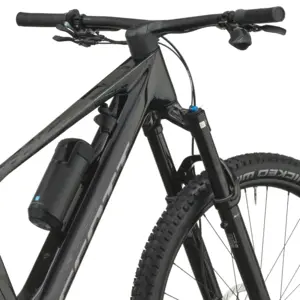 BICICLETA ELÉTRICA SCOTT LUMEN 900 SCOTT LUMEN 900: e-MTB leve para prolongar a volta sem perder sensação de bicicleta, assistência natural e fruição. Sensação fluida, simples e envolvente.
