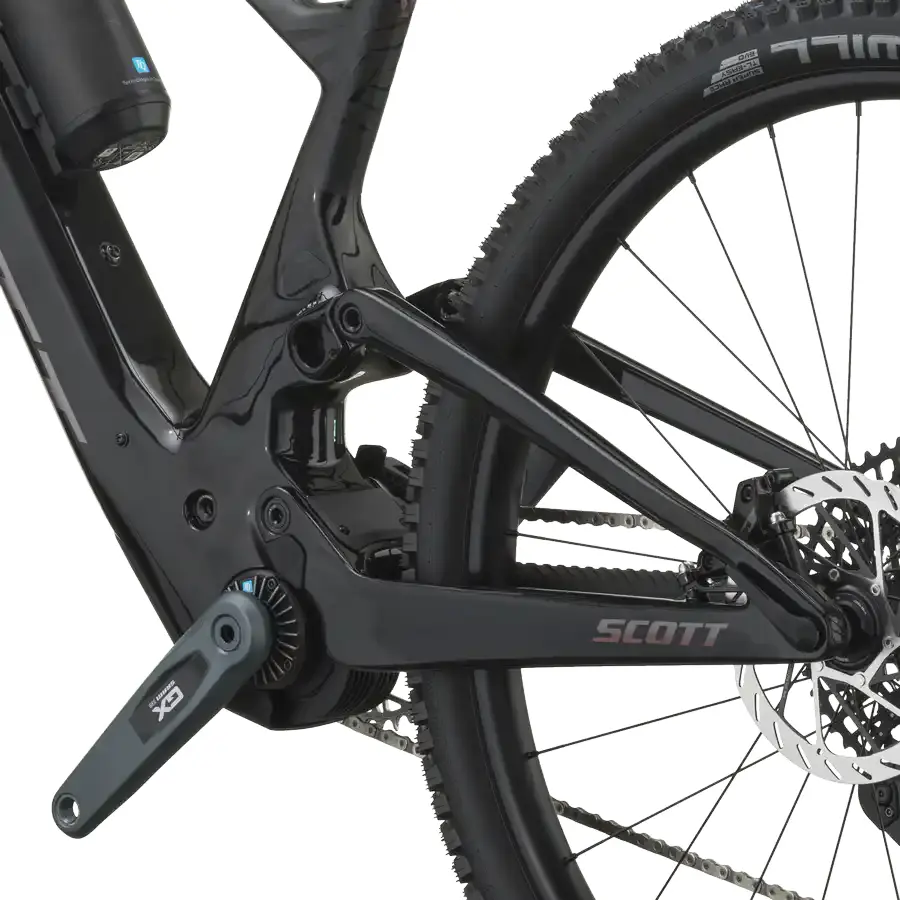 BICICLETA ELÉTRICA SCOTT LUMEN 900 SCOTT LUMEN 900: e-MTB leve para prolongar a volta sem perder sensação de bicicleta, assistência natural e fruição. Sensação fluida, simples e envolvente.