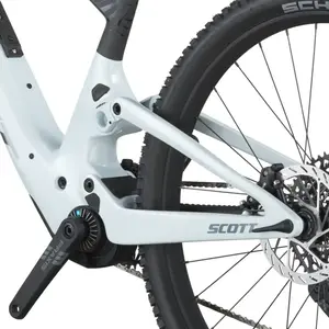 A Bicicleta Elétrica SCOTT Lumen 910 tem bateria interna até 360Wh + extensor de 160Wh, Quadro em Carbono HMX e transmissão SRAM S1000 AXS 12 Velocidades.