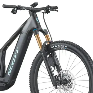 A Bicicleta Elétrica SCOTT Patron 900 Ultimate  tem Quadro em Carbono e Triângulo Alloy, Transmissão SRAM X0 AXS 12 VL e Motor Bosch CX com bateria até 800Wh.