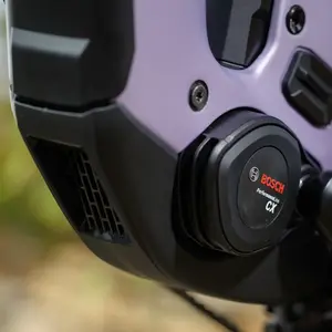 Descubra a Bicicleta Elétrica SCOTT Patron 910 com suspensão Fox, Transmissão SRAM AXS de 12VL e Travões de disco Shimano Deore.