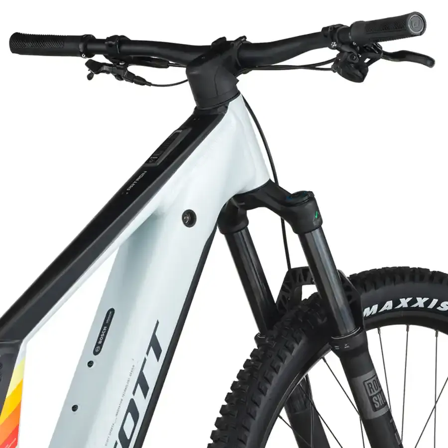 A Bicicleta Elétrica SCOTT Patron 930 tem Quadro em Alloy, Transmissão Shimano Deore 12 VL e Motor Bosch CX com bateria até 800Wh.