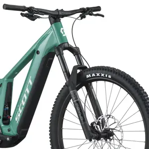 A Bicicleta Elétrica SCOTT Patron 930 tem Quadro em Alloy, Transmissão Shimano Deore 12 VL e Motor Bosch CX com bateria até 800Wh.