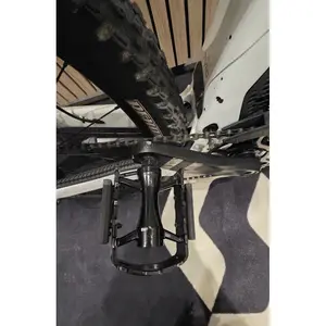 A Bicicleta SCOTT Patron eRIDE 900 Tuned INT Serviço tem Bosch CX até 750Wh e Quadro em Carbono.