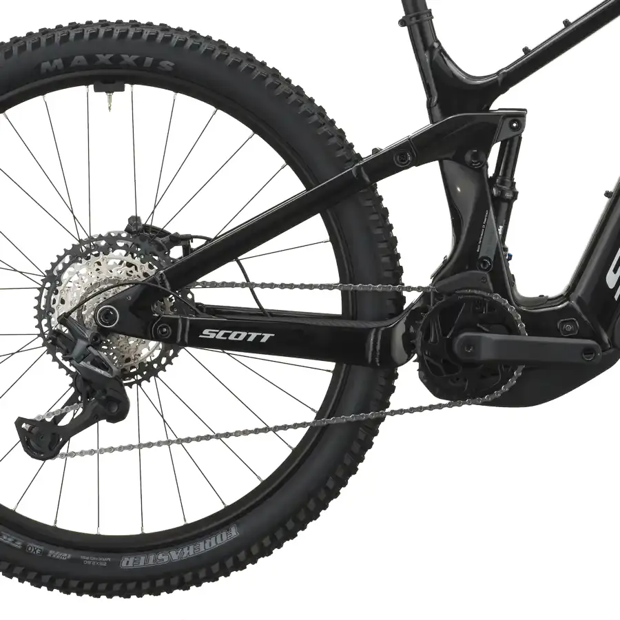 SCOTT STRIKE 10: e-MTB confortável com foco em tração e confiança, para trilhos, passeios longos e terreno misto com apoio elétrico. Boa para pedalar mais.