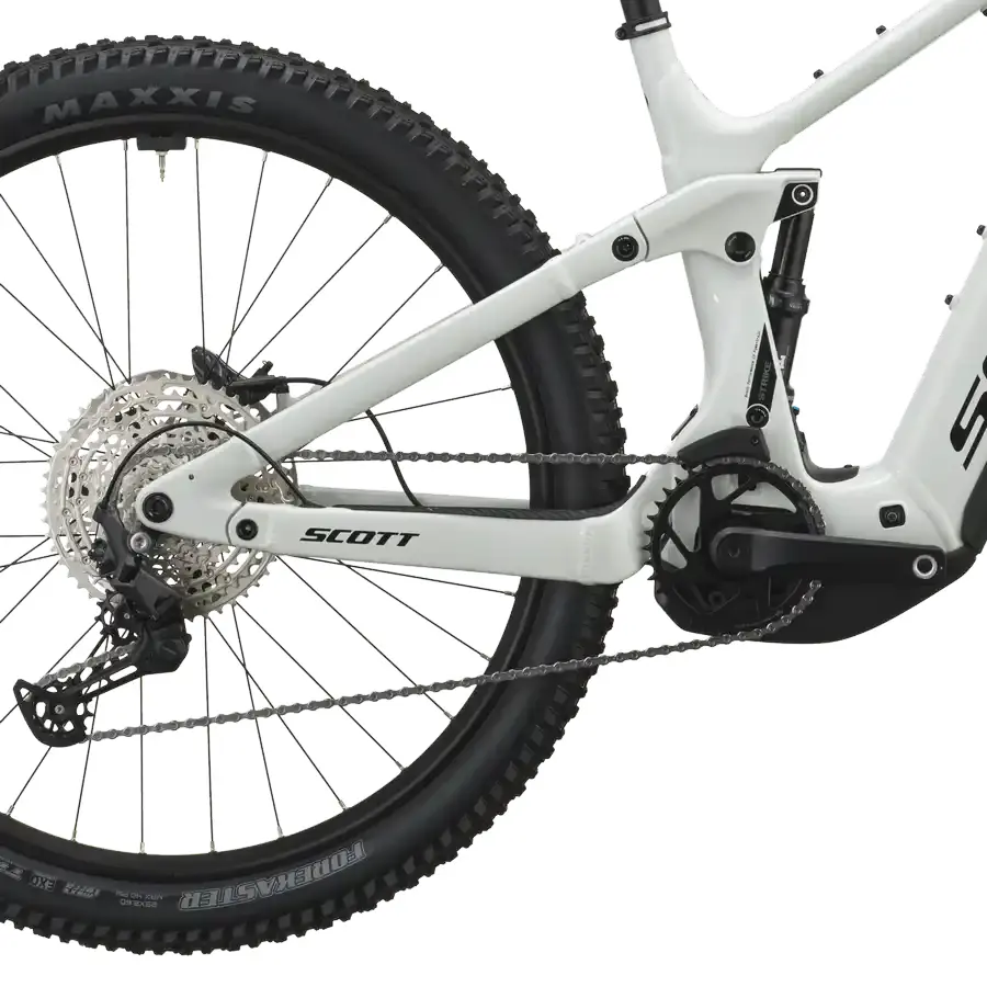 SCOTT STRIKE 20: e-MTB confortável com foco em tração e confiança, para trilhos, passeios longos e terreno misto com apoio elétrico. Boa para pedalar mais.