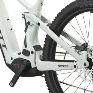 SCOTT STRIKE 20: e-MTB confortável com foco em tração e confiança, para trilhos, passeios longos e terreno misto com apoio elétrico. Boa para pedalar mais.