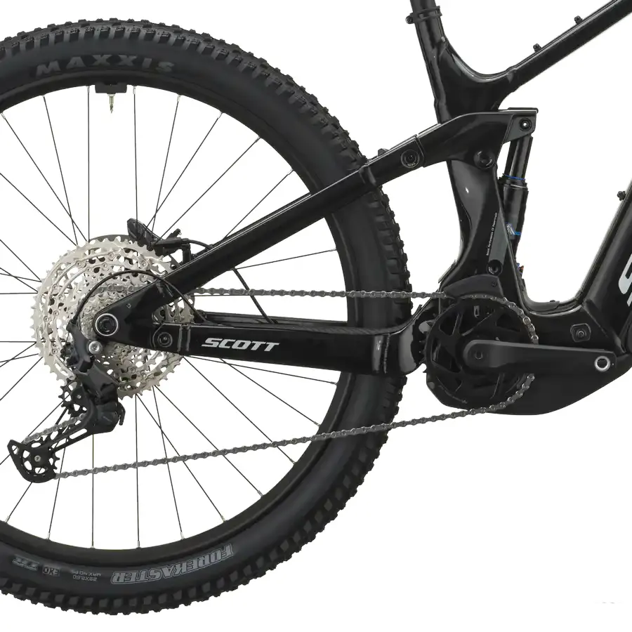 SCOTT STRIKE 30: e-MTB confortável com foco em tração e confiança, para trilhos, passeios longos e terreno misto com apoio elétrico. Boa para pedalar mais.