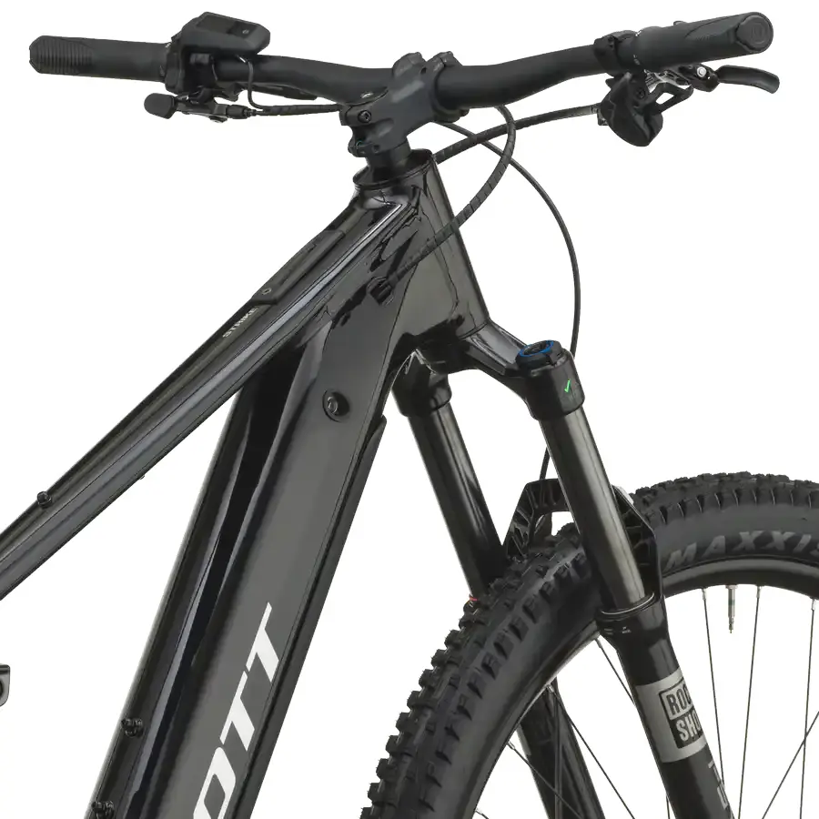 SCOTT STRIKE 30: e-MTB confortável com foco em tração e confiança, para trilhos, passeios longos e terreno misto com apoio elétrico. Boa para pedalar mais.