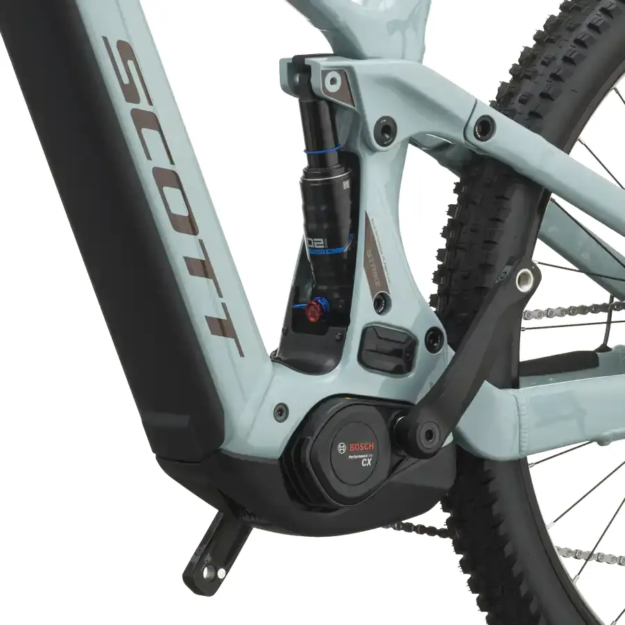 SCOTT STRIKE 30: e-MTB confortável com foco em tração e confiança, para trilhos, passeios longos e terreno misto com apoio elétrico. Boa para pedalar mais.