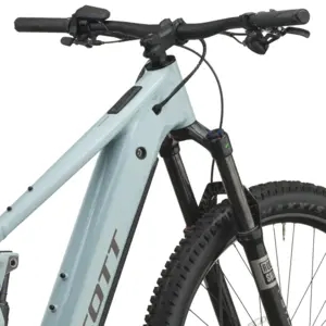 SCOTT STRIKE 30: e-MTB confortável com foco em tração e confiança, para trilhos, passeios longos e terreno misto com apoio elétrico. Boa para pedalar mais.