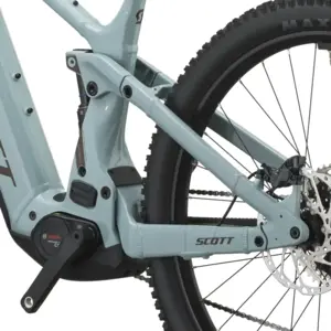 SCOTT STRIKE 30: e-MTB confortável com foco em tração e confiança, para trilhos, passeios longos e terreno misto com apoio elétrico. Boa para pedalar mais.