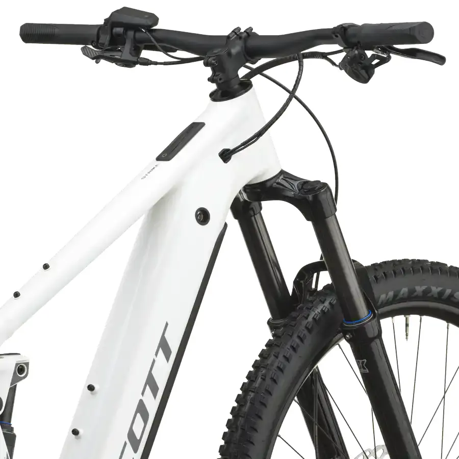 SCOTT STRIKE 40: e-MTB confortável com foco em tração e confiança, para trilhos, passeios longos e terreno misto com apoio elétrico. Boa para pedalar mais.