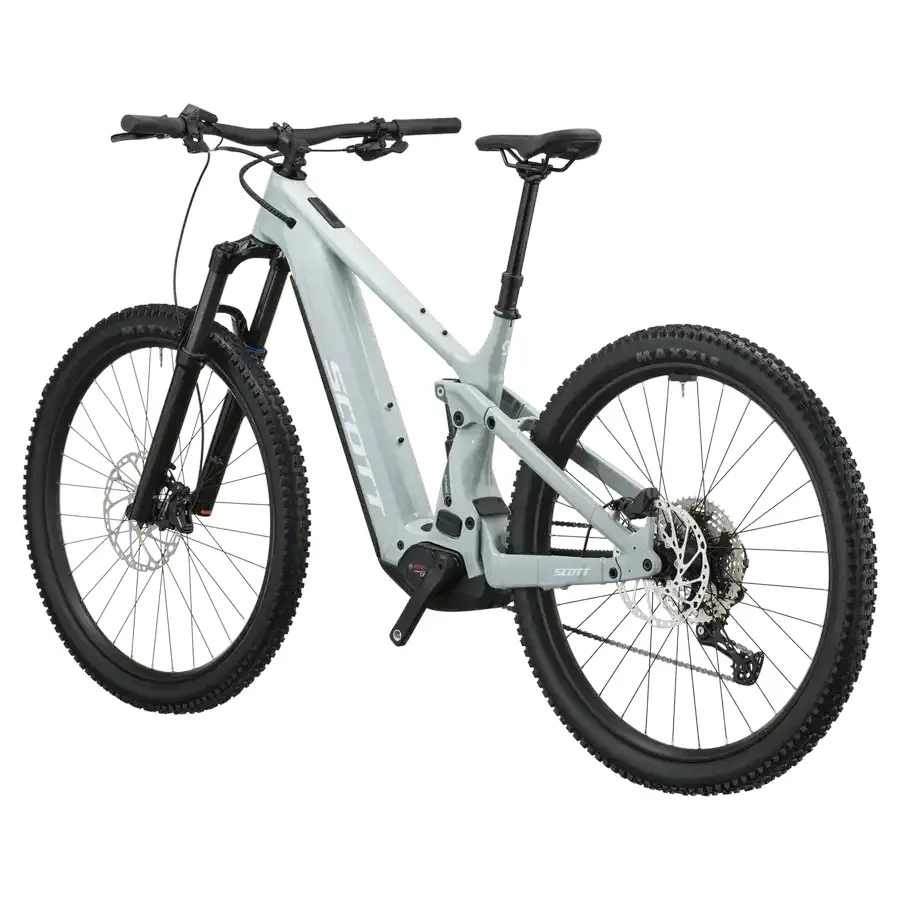 SCOTT STRIKE 40: e-MTB confortável com foco em tração e confiança, para trilhos, passeios longos e terreno misto com apoio elétrico. Boa para pedalar mais.