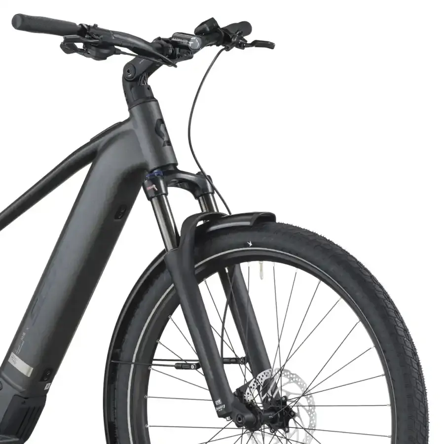 A Bicicleta Elétrica SCOTT Sub Sport 10 tem Quadro em Alloy, Transmissão Shimano CUES 10 VL, um motor Bosch Perf PX e uma bateria de 800 Wh.