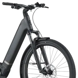 A Bicicleta Elétrica SCOTT Sub Sport 10 Wave tem Quadro em Alloy, Transmissão Shimano CUES 10 VL, um motor Bosch Perf PX e uma bateria de 800 Wh.