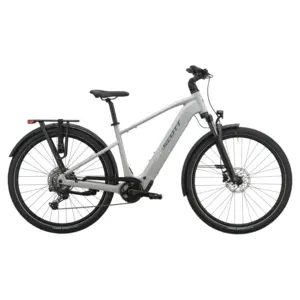 BICICLETA ELÉTRICA SCOTT SUB SPORT 20 SCOTT SUB SPORT 20: trekking diário com foco em conforto e utilidade, para usar a bicicleta mais vezes em deslocações, passeios e rotinas. Com fluidez.