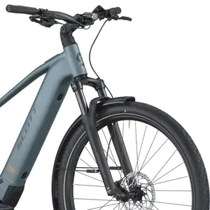 A Bicicleta Elétrica SCOTT Sub Sport 20 tem Quadro em Alloy, Transmissão  Shimano CUES 10 VL, um motor Bosch Perf PX e uma bateria de 600 Wh.