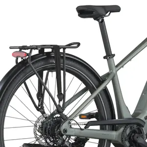 A Bicicleta Elétrica SCOTT Sub Sport 30 tem Quadro em Alloy, Transmissão Shimano CUES 9 VL,  um motor Bosch Perf PX e uma bateria de 540 Wh.