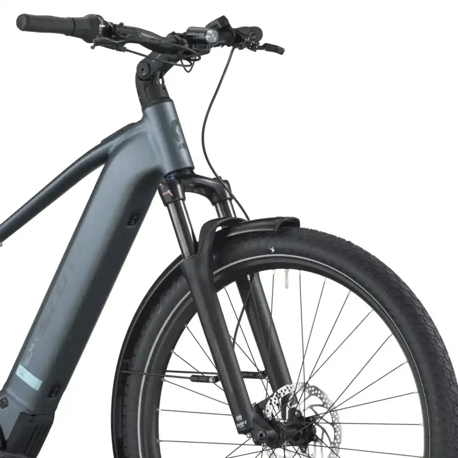 A Bicicleta Elétrica SCOTT Sub Tour 20 tem Quadro em Alloy, um motor Bosch Perf PX e uma bateria de 600 Wh.