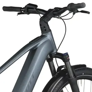A Bicicleta Elétrica SCOTT Sub Tour 20 tem Quadro em Alloy, um motor Bosch Perf PX e uma bateria de 600 Wh.