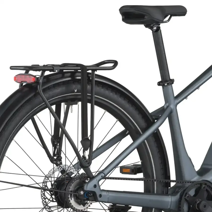 A Bicicleta Elétrica SCOTT Sub Tour 20 tem Quadro em Alloy, um motor Bosch Perf PX e uma bateria de 600 Wh.