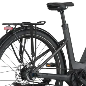 A Bicicleta Elétrica SCOTT Sub Tour 30 Wave tem Quadro em Alloy, um motor Bosch Perf PX e uma bateria de 540 Wh.