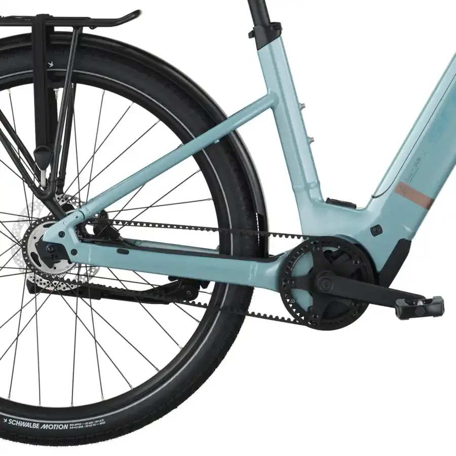 A Bicicleta Elétrica SCOTT Sub Tour 30 Wave tem Quadro em Alloy, um motor Bosch Perf PX e uma bateria de 540 Wh.