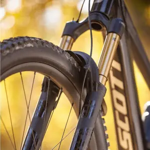 Coheça a Bicicleta Elétrica SCOTT Voltage eRIDE 900 SL tem Quadro em Carbono HMF, Travões de disco SRAM Code e um motor compacto e silencioso.