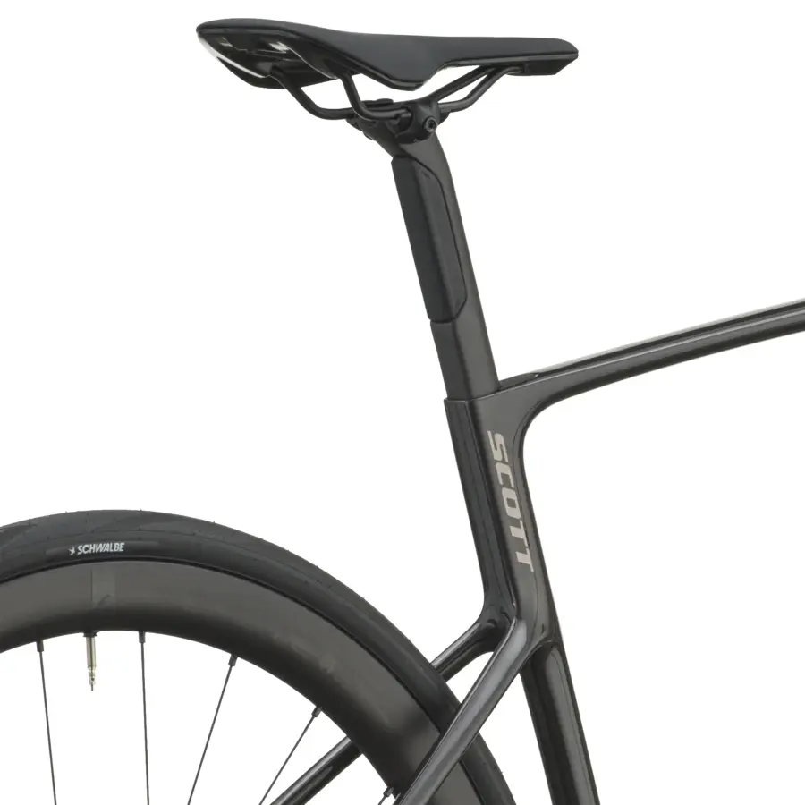 BICICLETA SCOTT ADDICT 20 Bicicleta SCOTT Addict 20 com quadro Addict Carbono HMF e forqueta Addict Carbono HMF. Ideal para estrada, com desempenho, conforto e controlo SCOTT MY26.