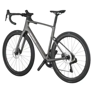 A Bicicleta SCOTT Addict 20 tem Quadro Addict RC Carbono HMF e Transmissão Shimano Ultegra Di2 Disc 24 VL.