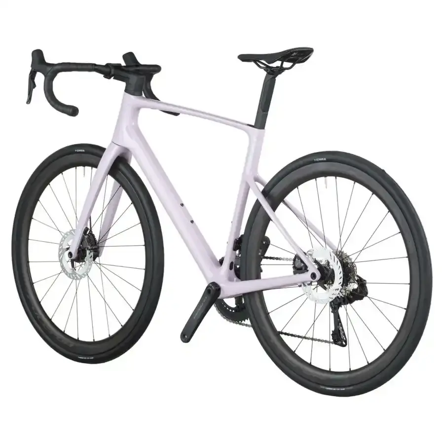 A Bicicleta SCOTT Addict 20 tem Quadro Addict RC Carbono HMF e Transmissão Shimano Ultegra Di2 Disc 24 VL.