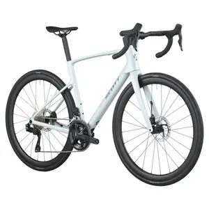 A Bicicleta SCOTT Addict 30 tem Quadro Addict RC em Carbono HMF e Transmissão Shimano 105 Di2 Disc 24 VL.