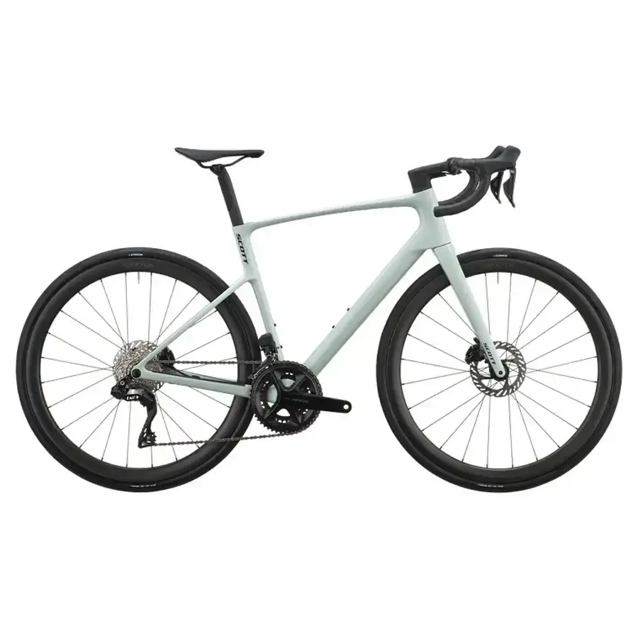 BICICLETA SCOTT ADDICT 30 Bicicleta SCOTT Addict 30 com quadro Addict Carbono HMF e forqueta Addict Carbono HMF. Ideal para estrada, com desempenho, conforto e controlo SCOTT MY26.