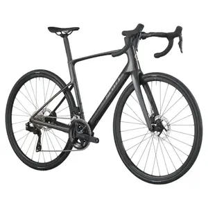 A Bicicleta SCOTT Addict 40 tem Quadro Addict RC Carbono HMF e Transmissão Shimano 105 Di2 Disc 24 VL.