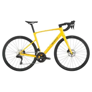 A Bicicleta SCOTT Addict 40 tem Quadro Addict RC Carbono HMF e Transmissão Shimano 105 Di2 Disc 24 VL.