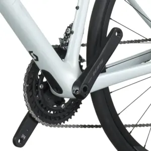 BICICLETA SCOTT ADDICT 50 exposição Bicicleta SCOTT Addict 50 DE EXPOSIÇÃO com quadro Addict Carbono HMF e forqueta Addict Carbono HMF. Ideal para estrada, com desempenho, conforto e controlo SCOTT MY26.