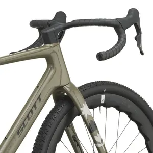 SCOTT ADDICT GRAVEL 10: gravel rápido com foco em liberdade e conforto, para sair do asfalto, manter ritmo e explorar sem olhar ao mapa Com fluidez e confiança.
