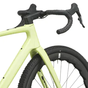 SCOTT ADDICT GRAVEL 20: gravel rápido com foco em liberdade e conforto, para sair do asfalto, manter ritmo e explorar sem olhar ao mapa Com fluidez e confiança.