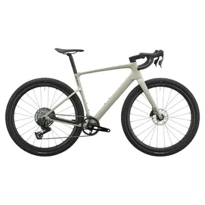 BICICLETA SCOTT ADDICT GRAVEL 30 SCOTT ADDICT GRAVEL 30: gravel rápido com foco em liberdade e conforto, para sair do asfalto, manter ritmo e explorar sem olhar ao mapa Com fluidez e confiança.