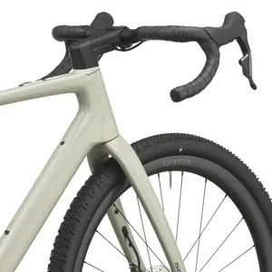 BICICLETA SCOTT ADDICT GRAVEL 30 SCOTT ADDICT GRAVEL 30: gravel rápido com foco em liberdade e conforto, para sair do asfalto, manter ritmo e explorar sem olhar ao mapa Com fluidez e confiança.