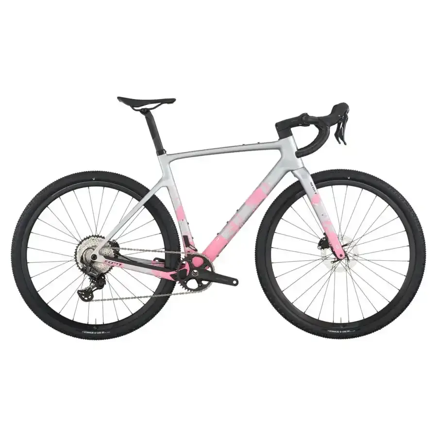 Com a Bicicleta SCOTT Addict Gravel 30 chega rápido à meta, com Quadro em Carbono HMF e Transmissão Shimano GRX RD-RX822 GS 12 VL.