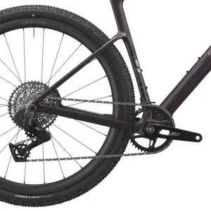 BICICLETA SCOTT ADDICT GRAVEL 30 SCOTT ADDICT GRAVEL 30: gravel rápido com foco em liberdade e conforto, para sair do asfalto, manter ritmo e explorar sem olhar ao mapa Com fluidez e confiança.