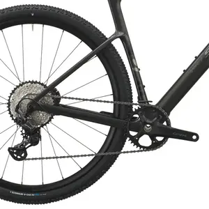 SCOTT ADDICT GRAVEL 40: gravel rápido com foco em liberdade e conforto, para sair do asfalto, manter ritmo e explorar sem olhar ao mapa Com fluidez e confiança.